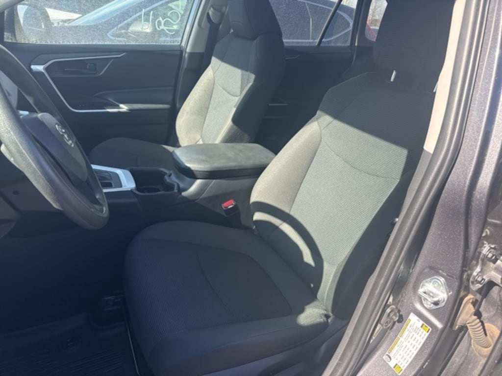 Used 2024 Toyota RAV4 LE SUV
