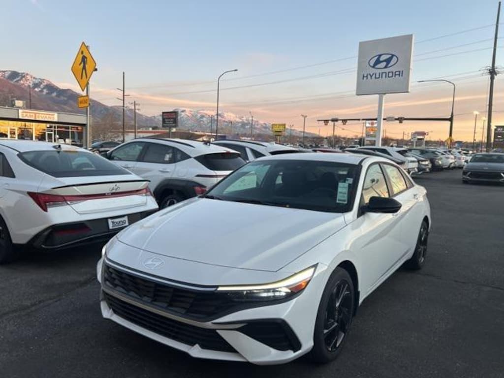 New 2026 Hyundai Elantra SEL Sport Sedan