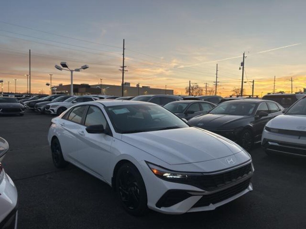 New 2026 Hyundai Elantra SEL Sport Sedan