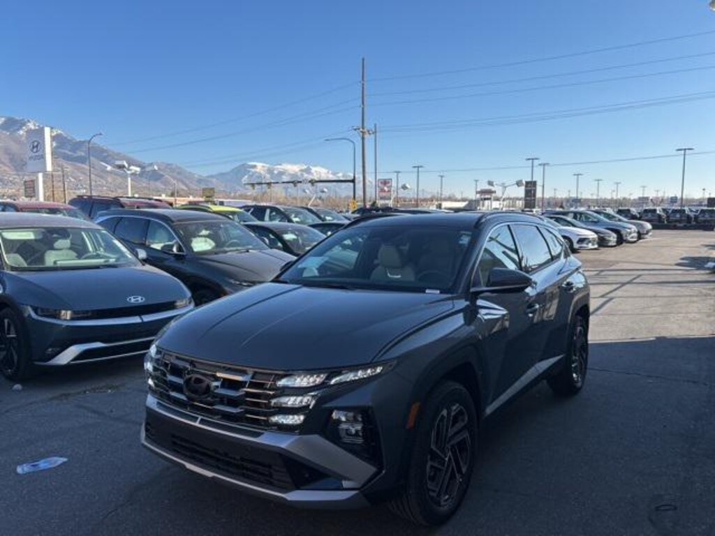 New 2026 Hyundai Tucson Hybrid Limited SUV