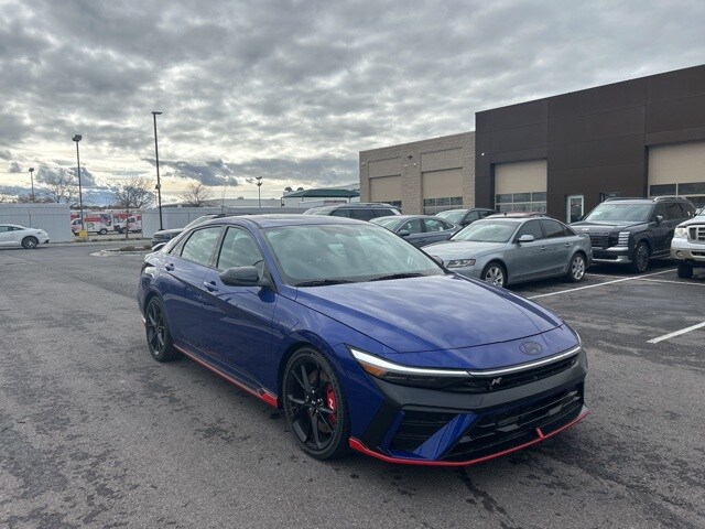 2025 Hyundai Elantra N Base photo 3