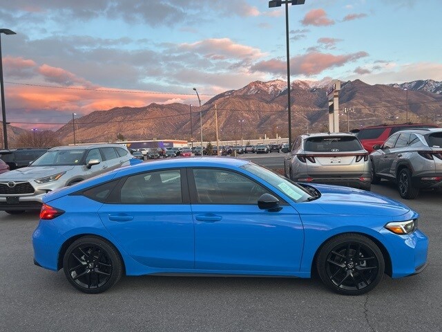 2025 Honda Civic Sport Hatchback photo 4