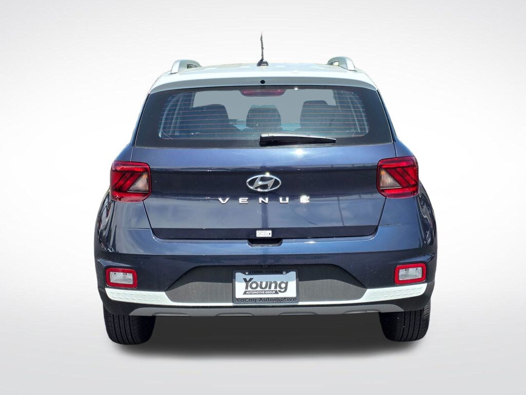 Used 2026 Hyundai Venue SEL SUV