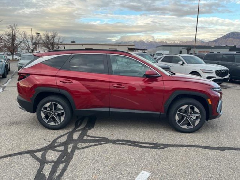 New 2026 Hyundai Tucson SEL AWD SUV