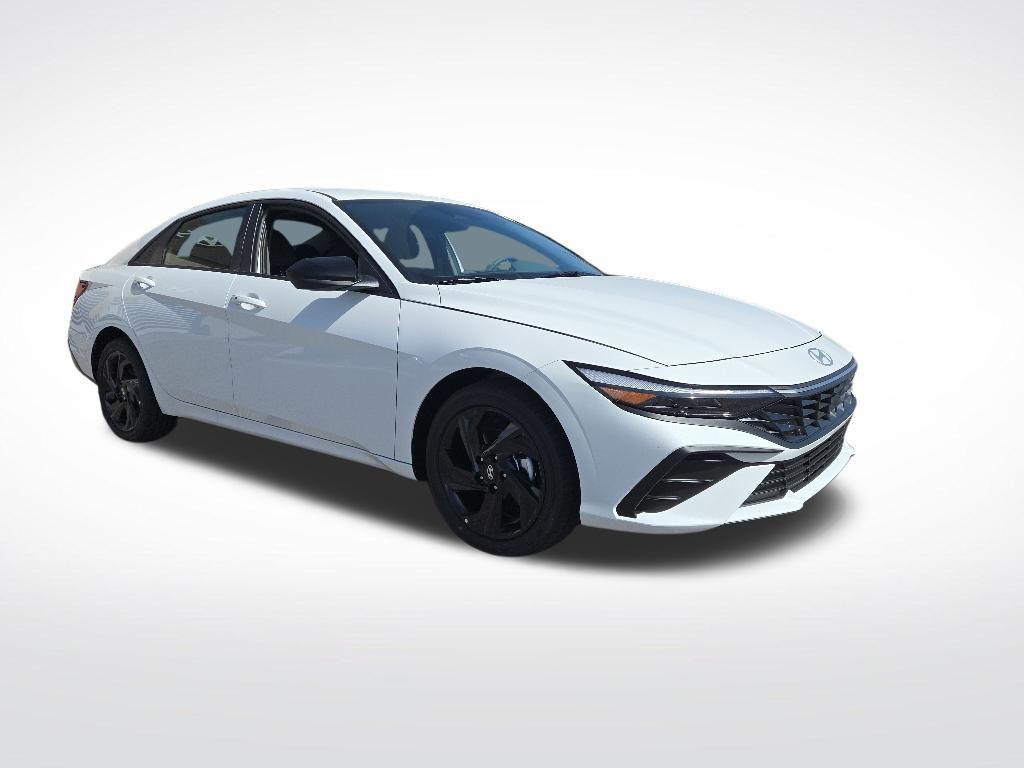 2026 Hyundai Elantra 2.0 SEL Sport IVT's photo