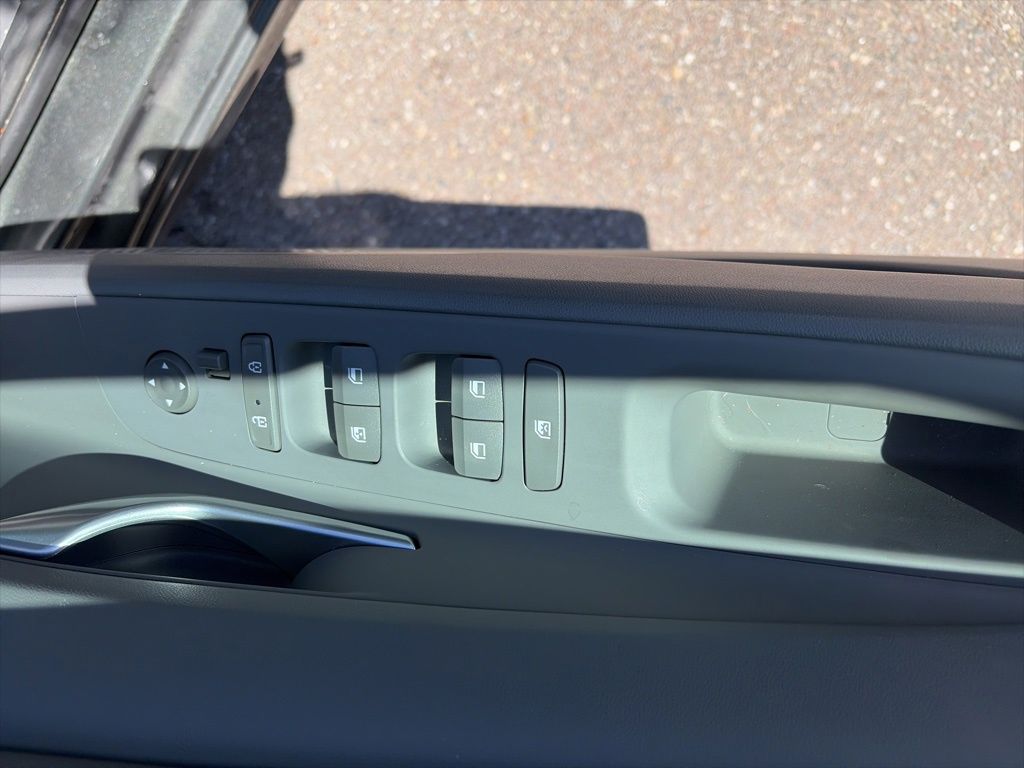 2025 Hyundai Elantra SEL - Photo 7