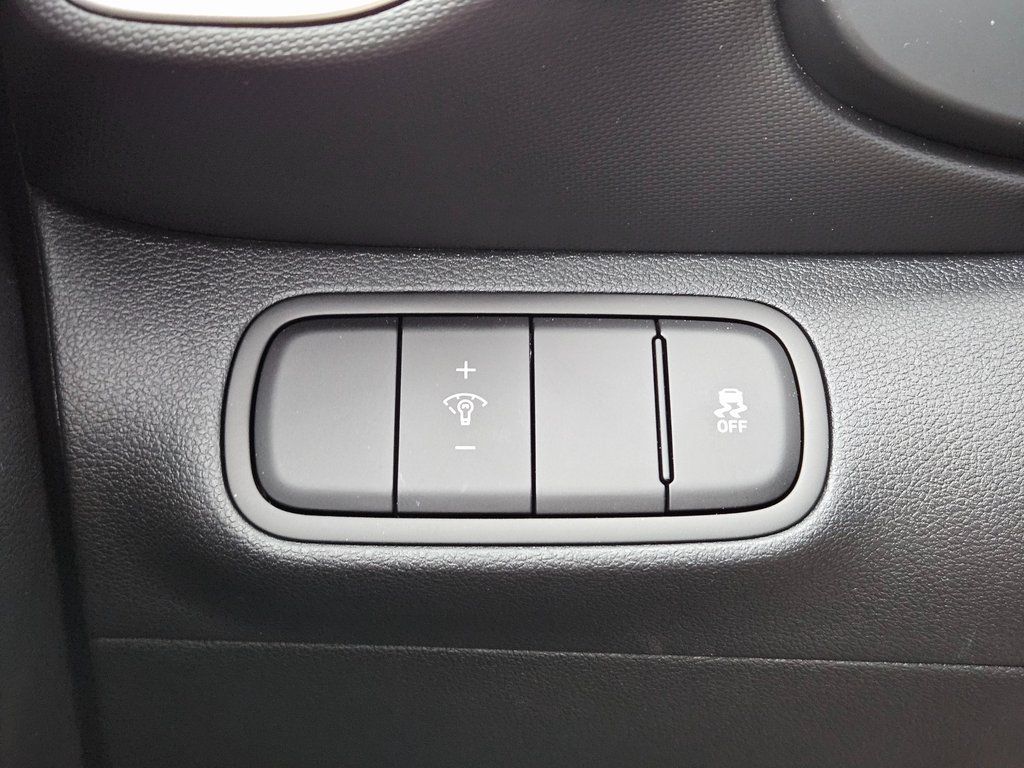 2026 Hyundai Venue SEL - Photo 24