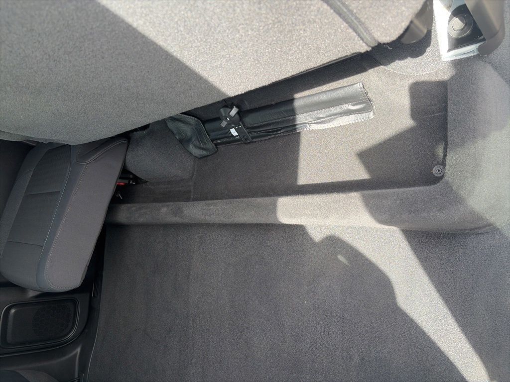 2021 Chevrolet Silverado 1500 LT - Photo 30