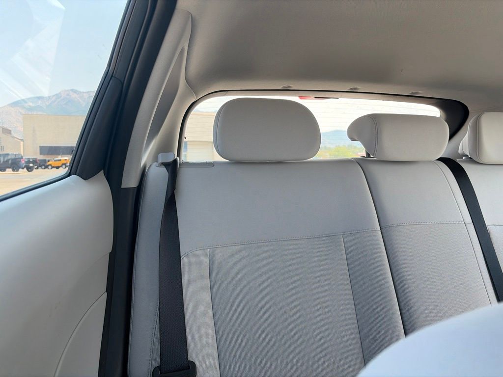 2026 Hyundai Kona SE - Photo 29