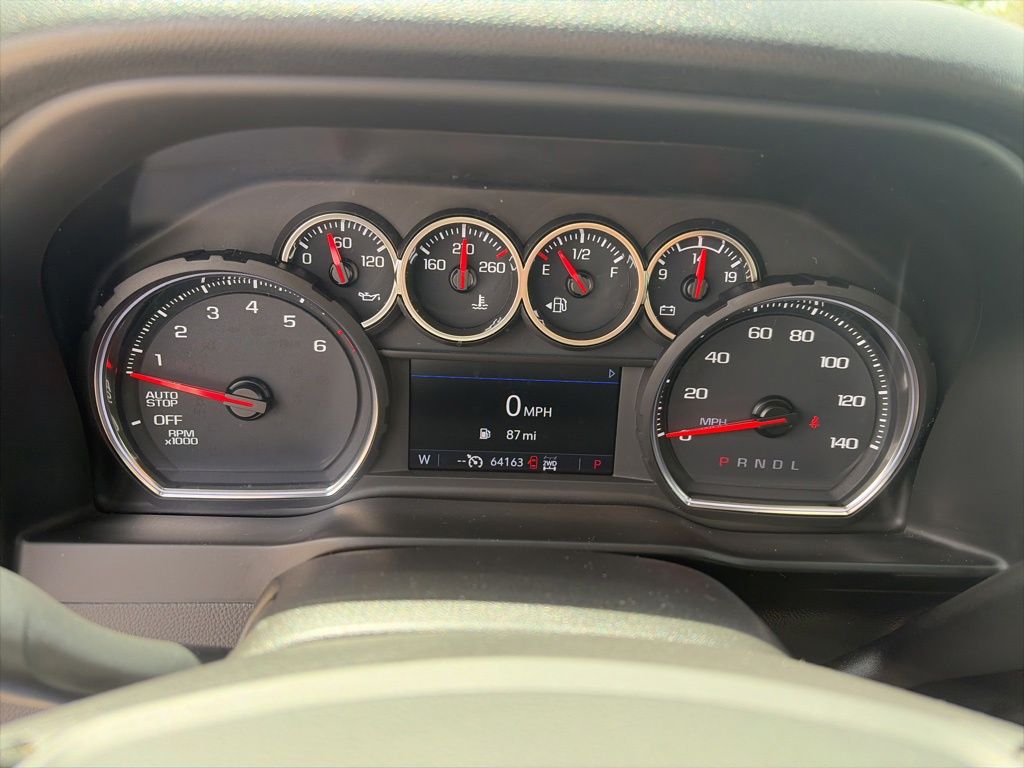2021 Chevrolet Silverado 1500 LT - Photo 17