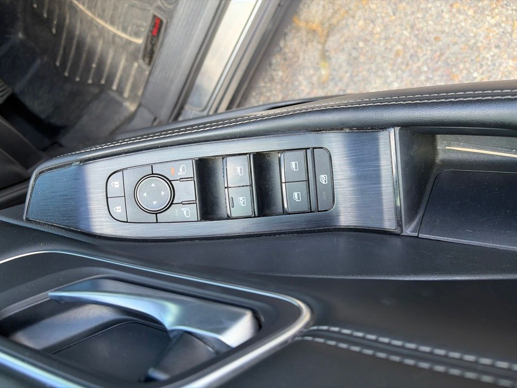 2021 Nissan Rogue SV - Photo 10