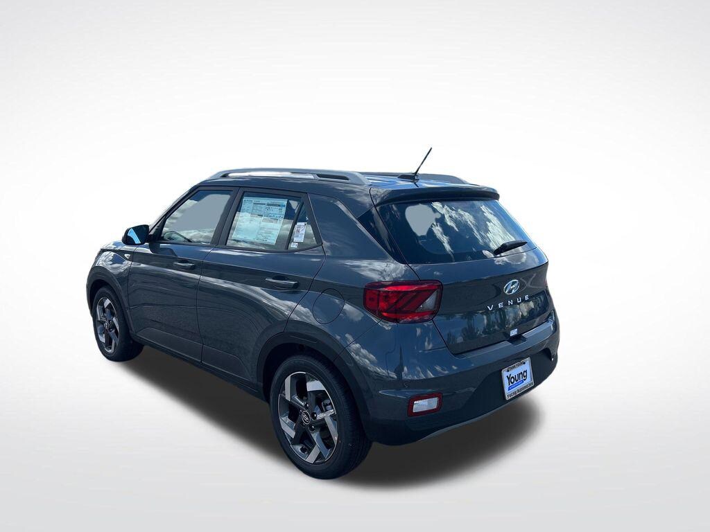 New 2026 Hyundai Venue SEL SUV