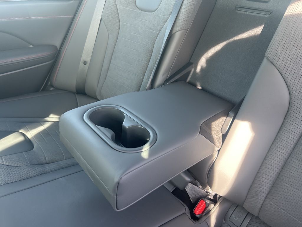 2025 Hyundai Sonata N Line - Photo 24