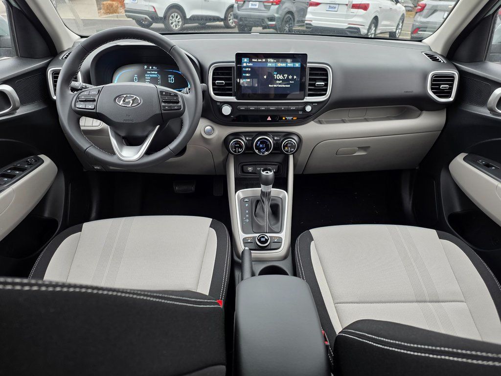 2026 Hyundai Venue SEL - Photo 16
