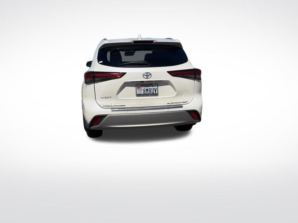 Used 2021 Toyota Highlander Platinum SUV