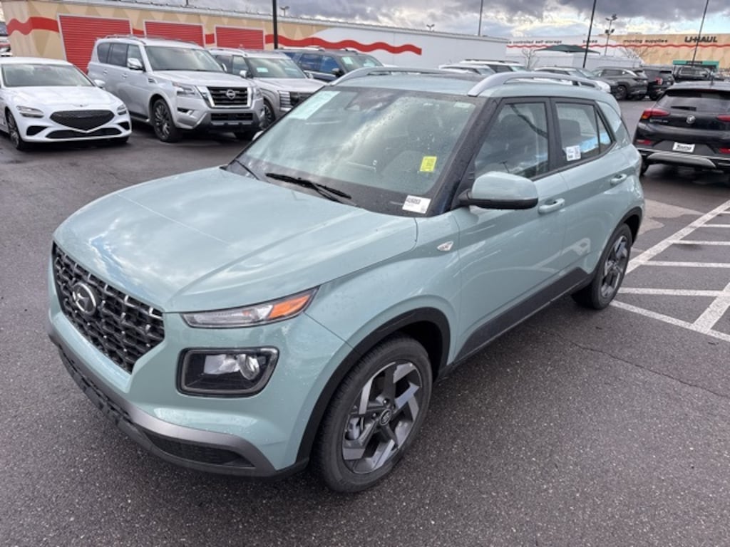 Used 2026 Hyundai Venue SEL SUV