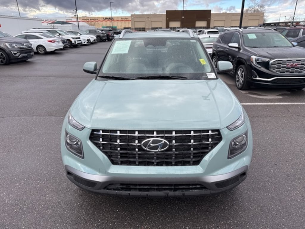 Used 2026 Hyundai Venue SEL SUV