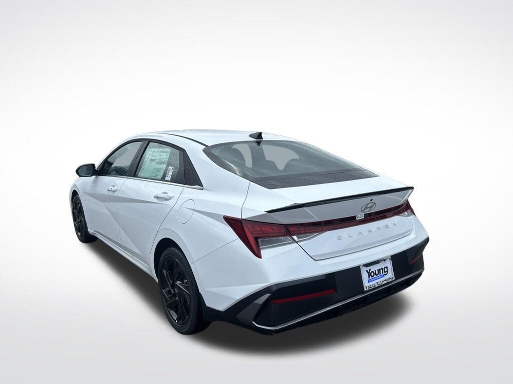 New 2026 Hyundai Elantra SEL Sport Premium Sedan