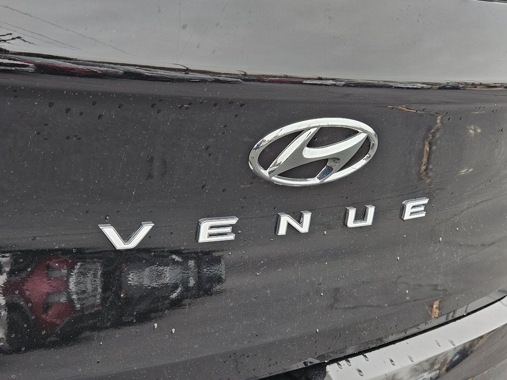 2026 Hyundai Venue SEL - Photo 10