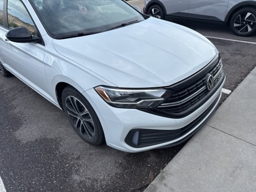 Used 2022 Volkswagen Jetta 1.5T Sport Sedan