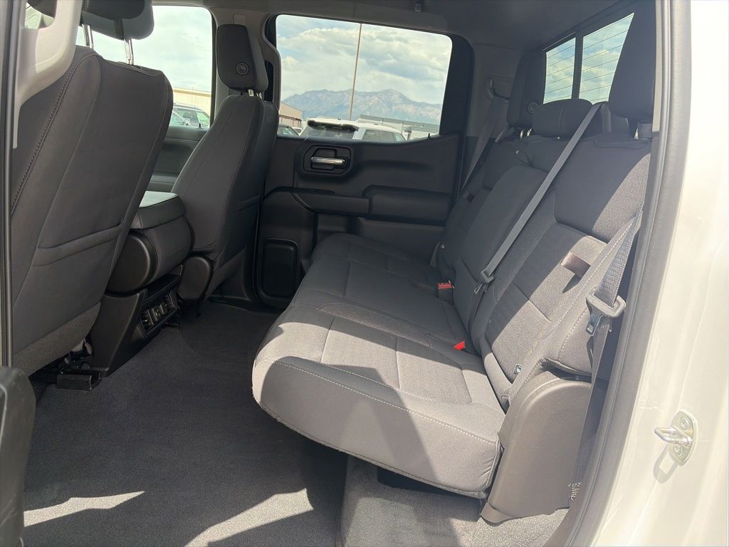 2021 Chevrolet Silverado 1500 LT - Photo 26