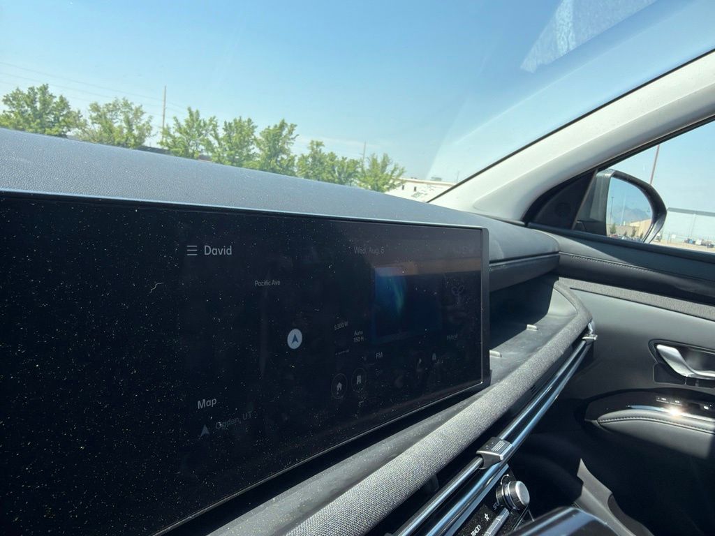 2025 Hyundai Tucson Limited - Photo 17