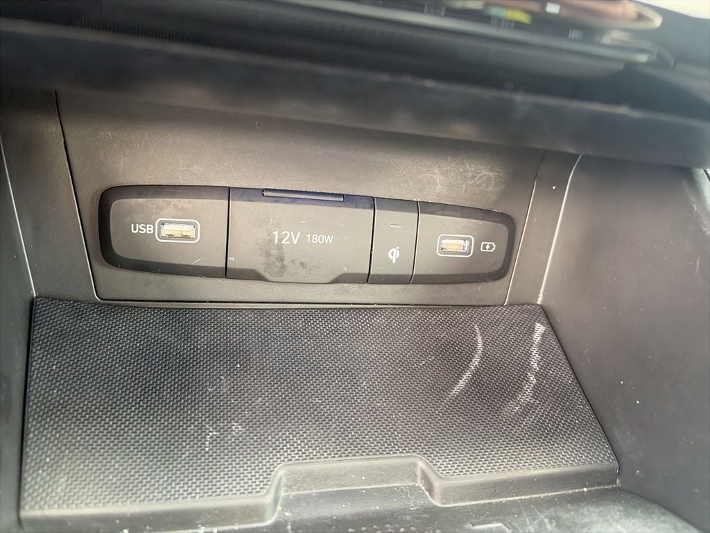 2022 Hyundai Tucson Limited - Photo 18