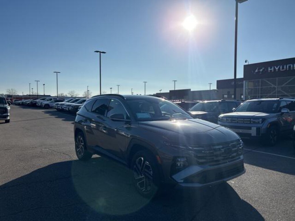 New 2026 Hyundai Tucson Hybrid Limited SUV