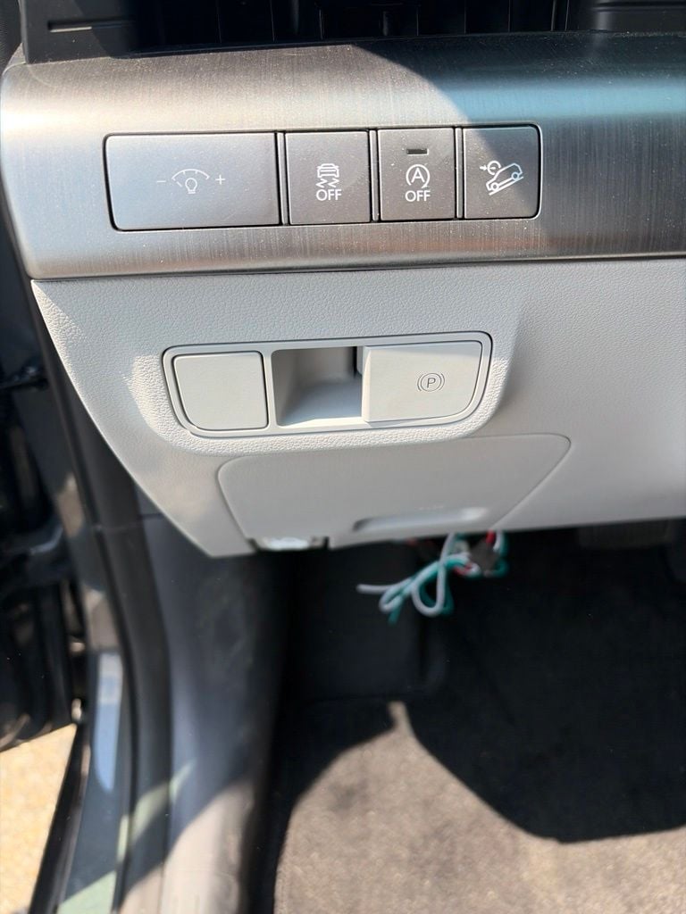 2026 Hyundai Kona SE - Photo 12