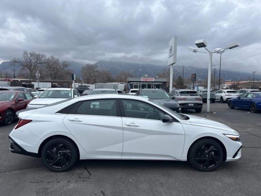 New 2026 Hyundai Elantra SEL Sport Premium Sedan