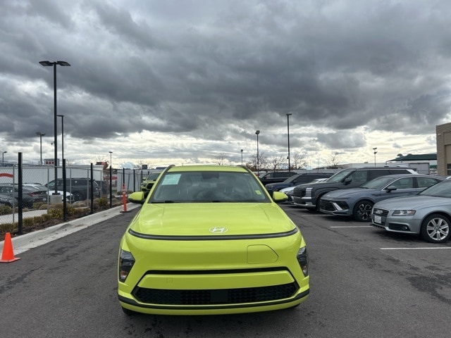 2024 Hyundai Kona Electric SEL photo 2
