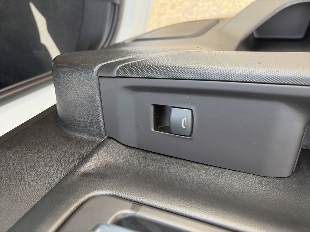 2021 Chevrolet Silverado 1500 LT - Photo 27