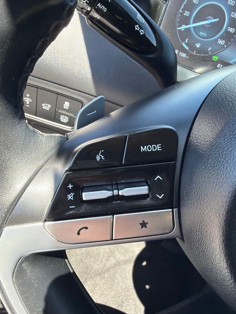 2022 Hyundai Tucson Limited - Photo 14