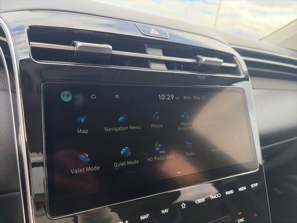 2022 Hyundai Tucson Limited - Photo 16