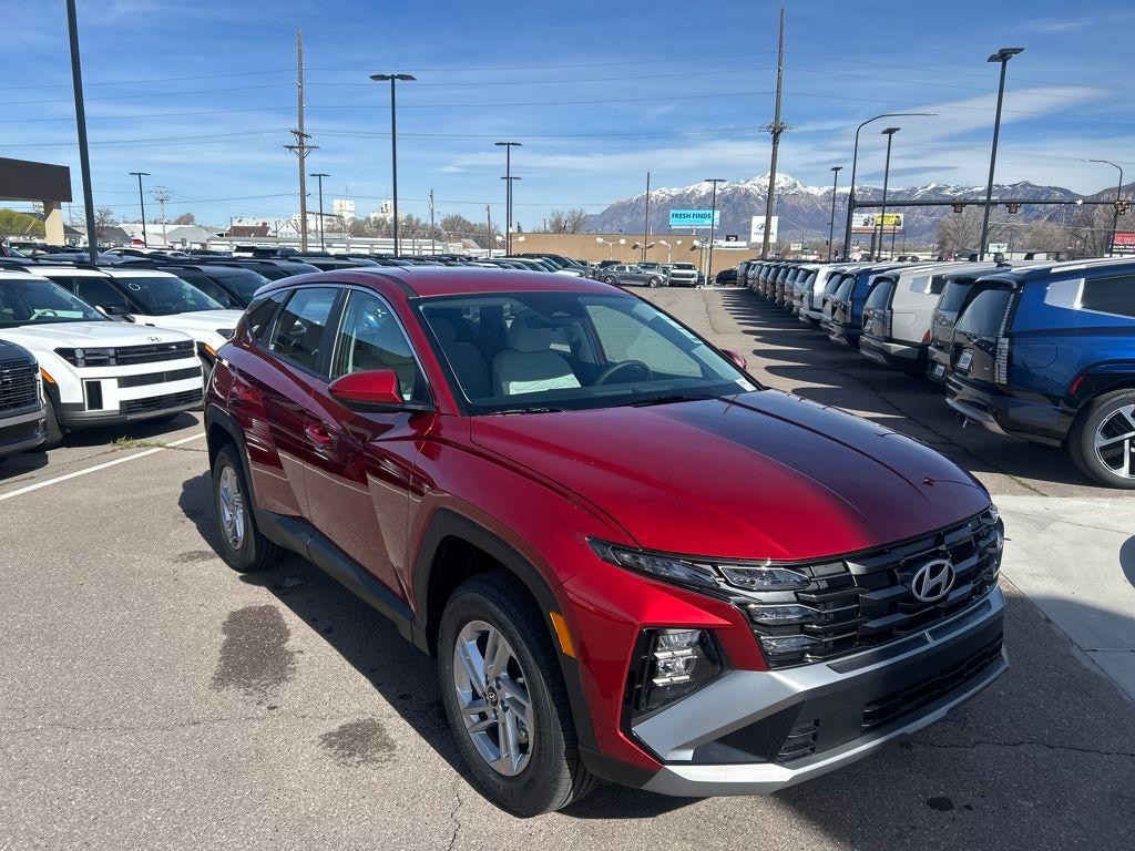 New 2026 Hyundai Tucson SE AWD SUV