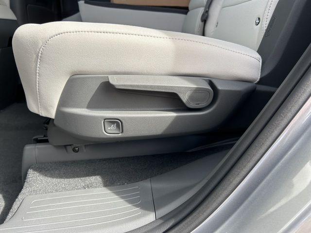 2026 Hyundai Santa Fe SE - Photo 28