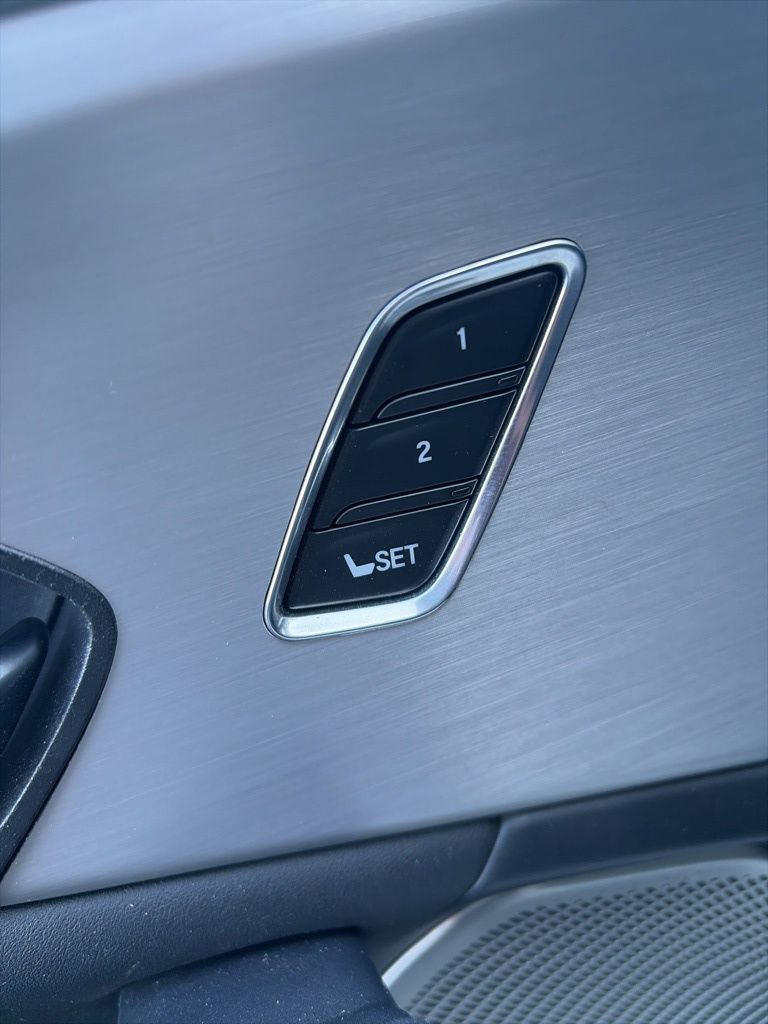 2022 Acura TLX 2.0 Auto SH-AWD Technology Package's photo
