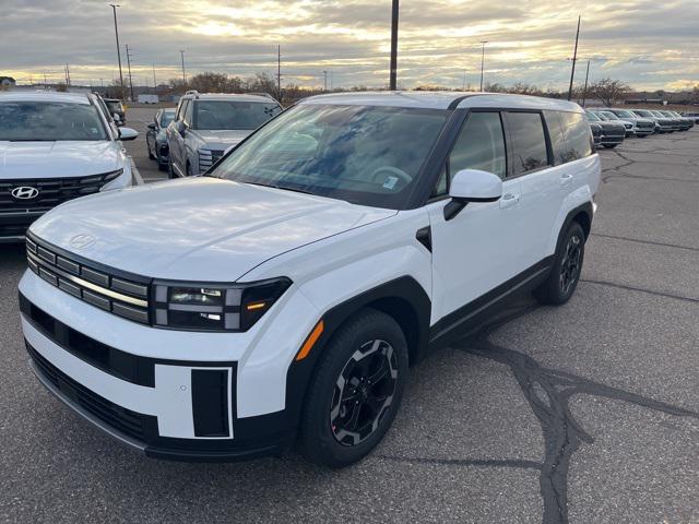 2026 Hyundai Santa Fe SE's photo