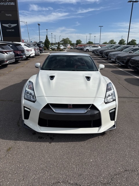 Used 2017 Nissan GT-R Premium with VIN JN1AR5EF2HM820947 for sale in Ogden, UT