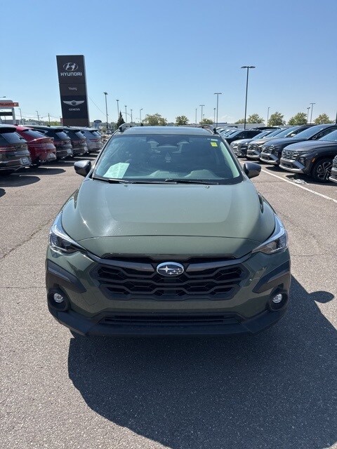 2024 Subaru Crosstrek Limited photo 2
