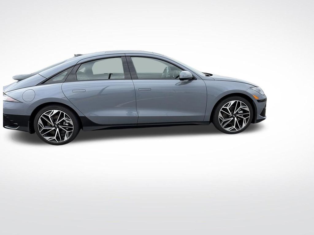 2023 Hyundai IONIQ 6 Limited - Photo 6