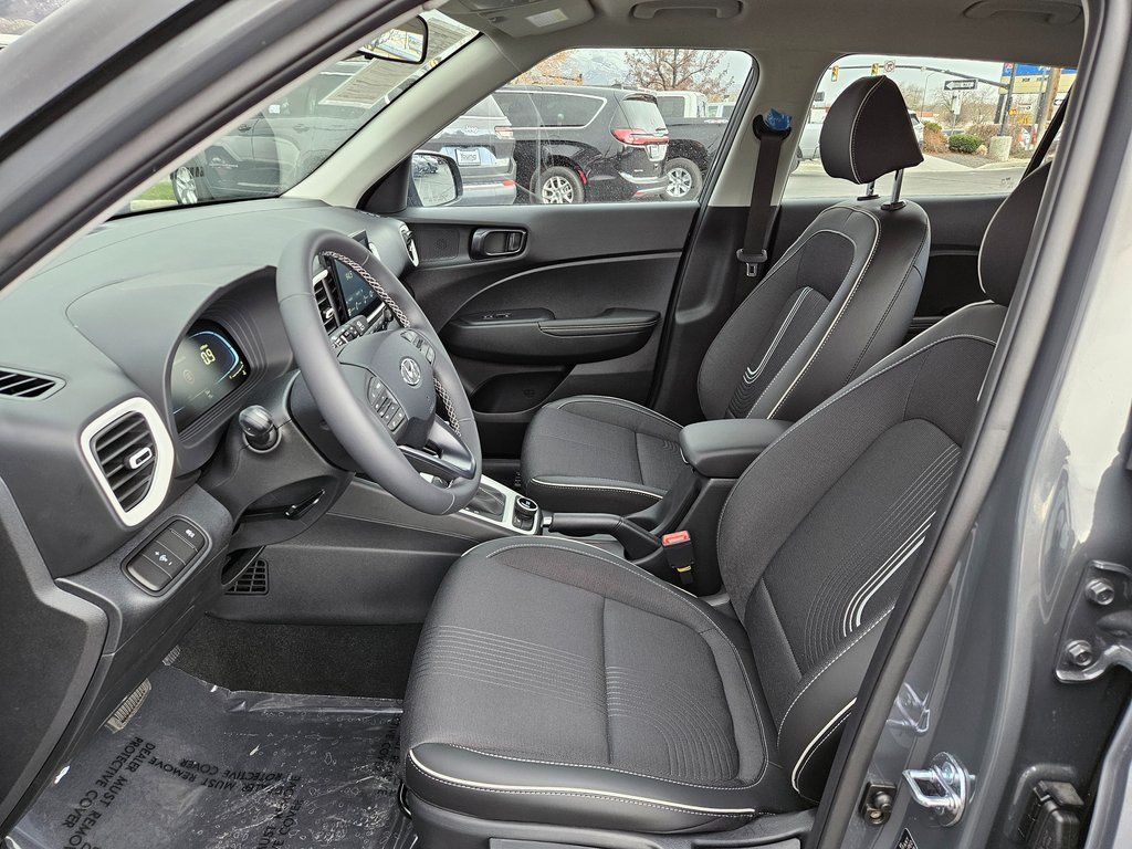 2026 Hyundai Venue SEL - Photo 13