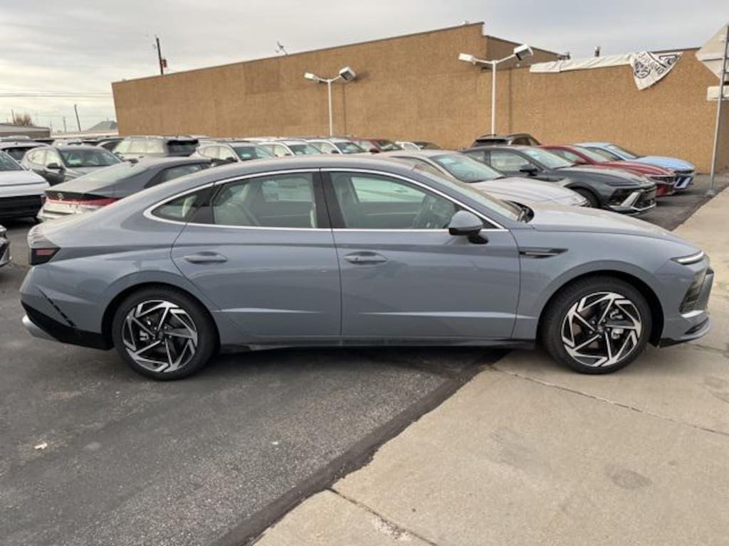 New 2026 Hyundai Sonata SEL Sport Sedan