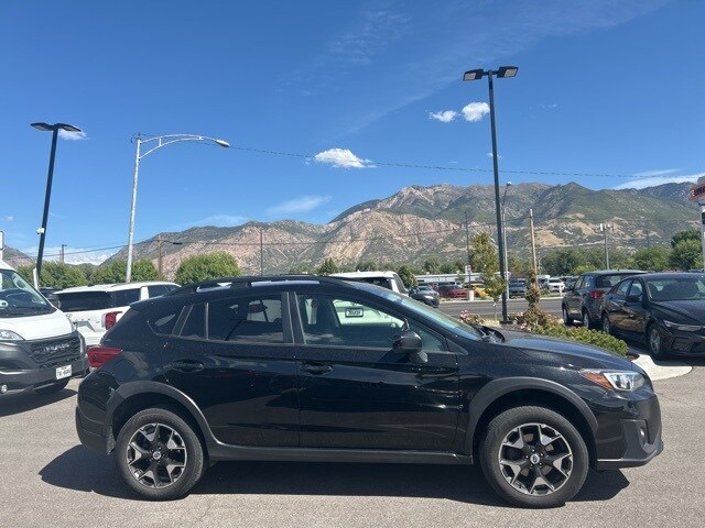 2018 Subaru Crosstrek 2.0i Premium photo 2