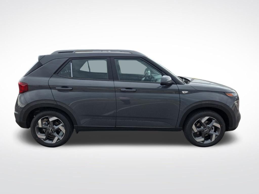 New 2026 Hyundai Venue SEL SUV