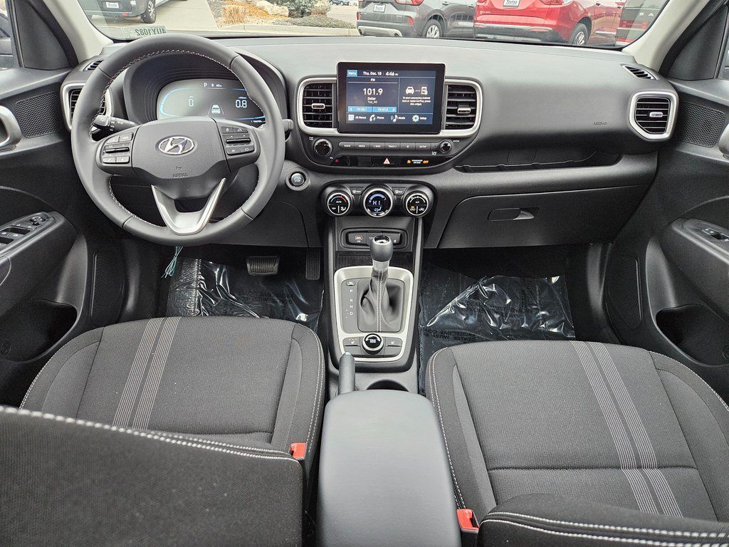 2026 Hyundai Venue SEL - Photo 16