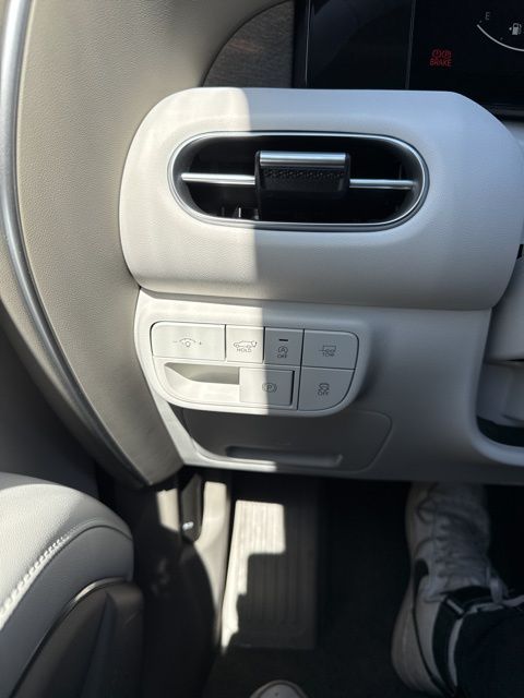 2026 Hyundai Palisade Limited - Photo 23