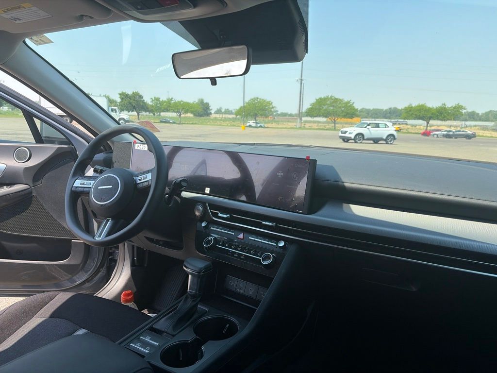 2026 Hyundai Sonata SE - Photo 23