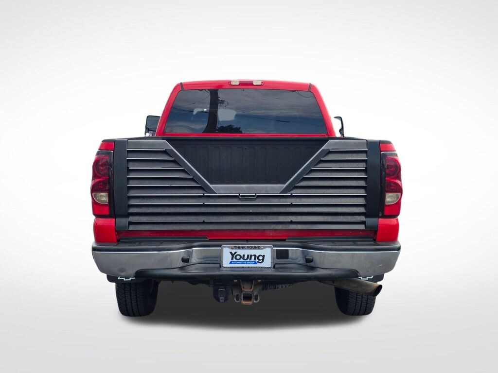 Used 2004 Chevrolet Silverado 2500HD LS Truck