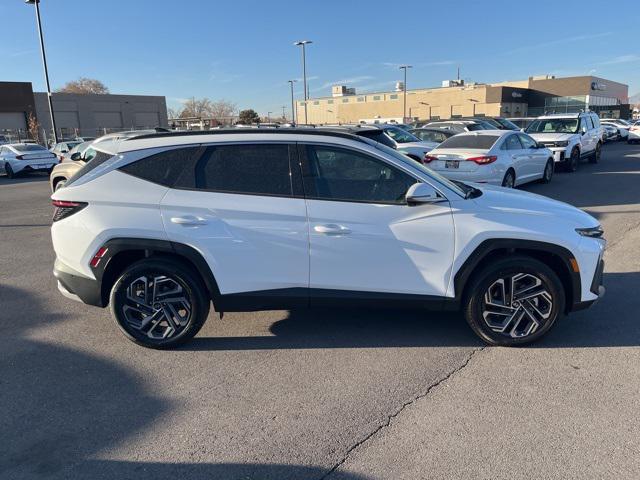 2025 Hyundai Tucson Hybrid Limited photo 4